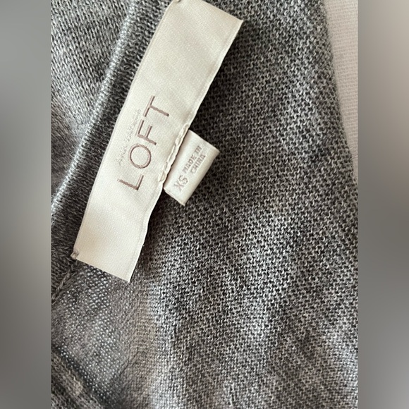 Loft sleeveless sweater dress - Picture 4 of 9